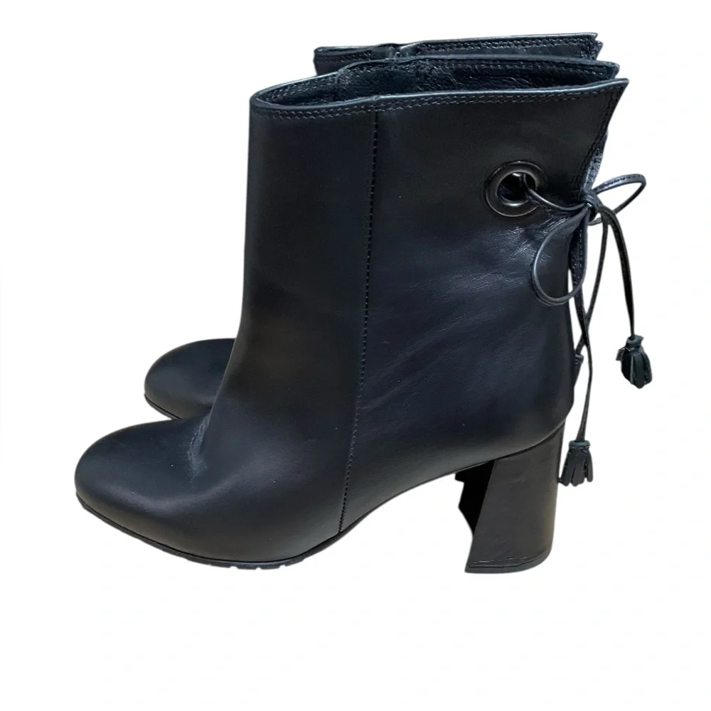 Elena Lachi Ankle Tie Back Ankle boot in Hombre‎ Black Leather. Made In Italy 39